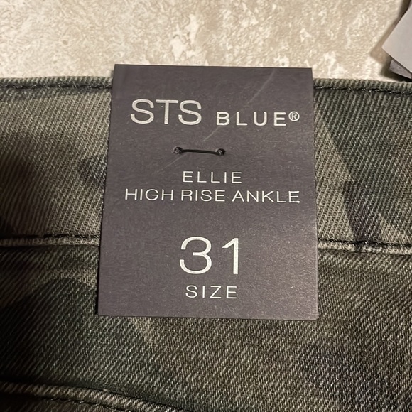 STS BLUE 31 High rise ankle olive green for women - Picture 7 of 9